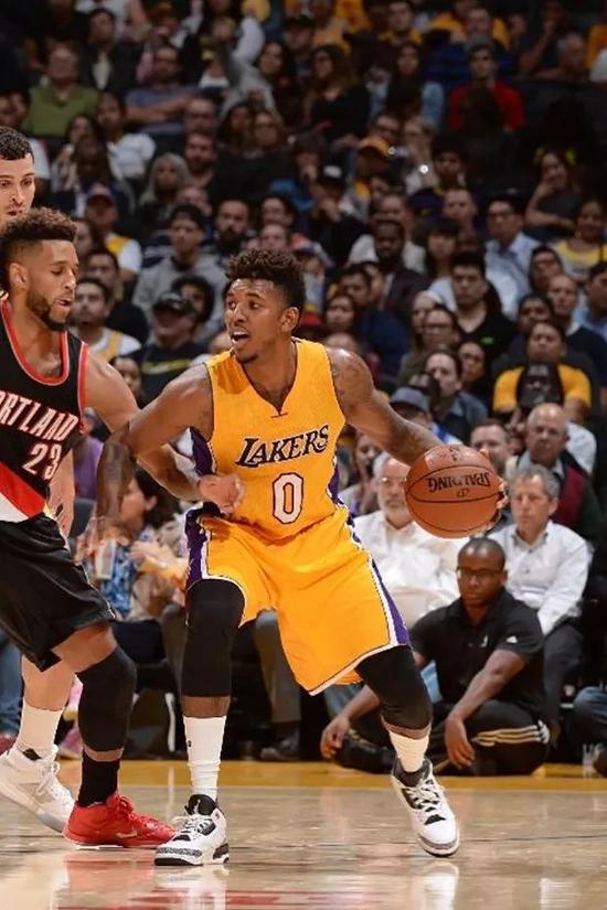 例如盾辅先 例如盾辅先